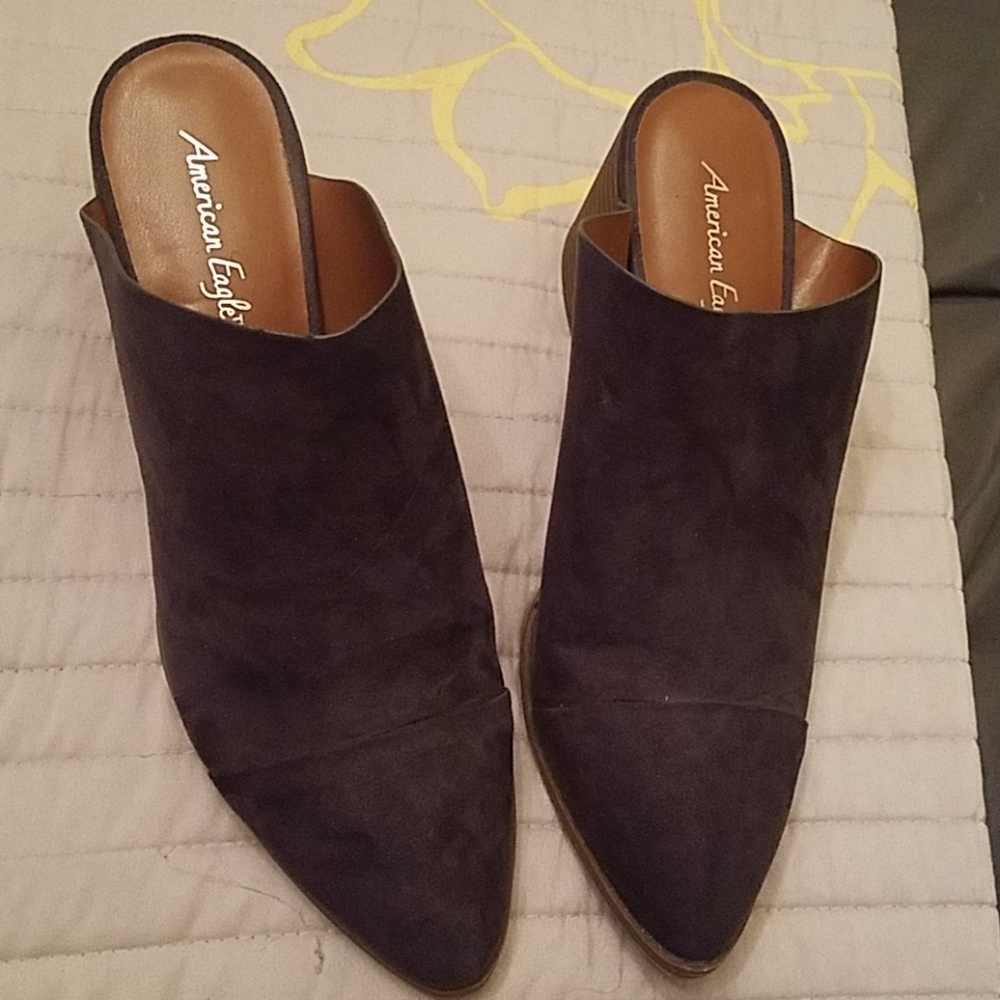 American Eagle shoes